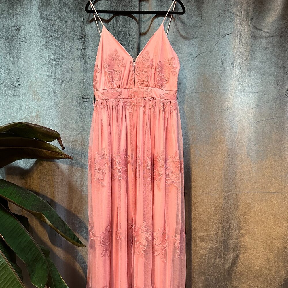 Southern Fried Chics Dusty Rose Silhouette Dress.  NWT.  Size XL